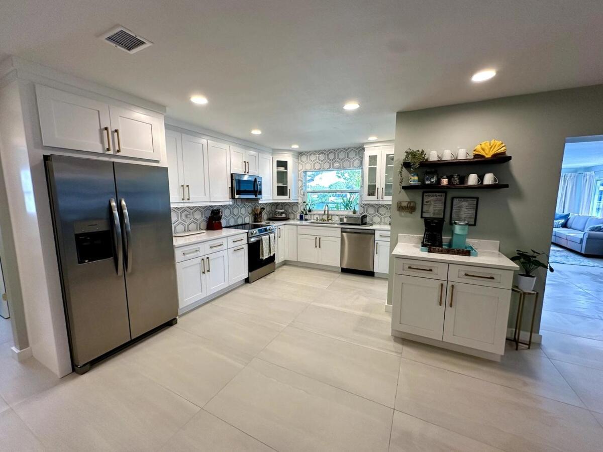 Blue Heron House, Private 4 Bedroom Waterfront W Heated Pool And Fire Pit Раскин Экстерьер фото
